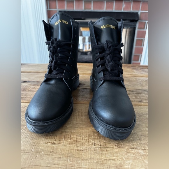 🔥NEW VALENTINO Marti Leather Boot Mario Valentino Black Size 10 Studed Designer - Picture 9 of 9